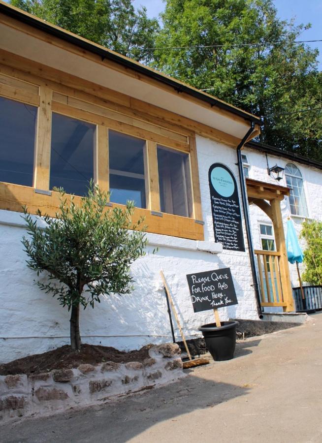 Ye Old Ferrie Inn Symonds Yat Εξωτερικό φωτογραφία